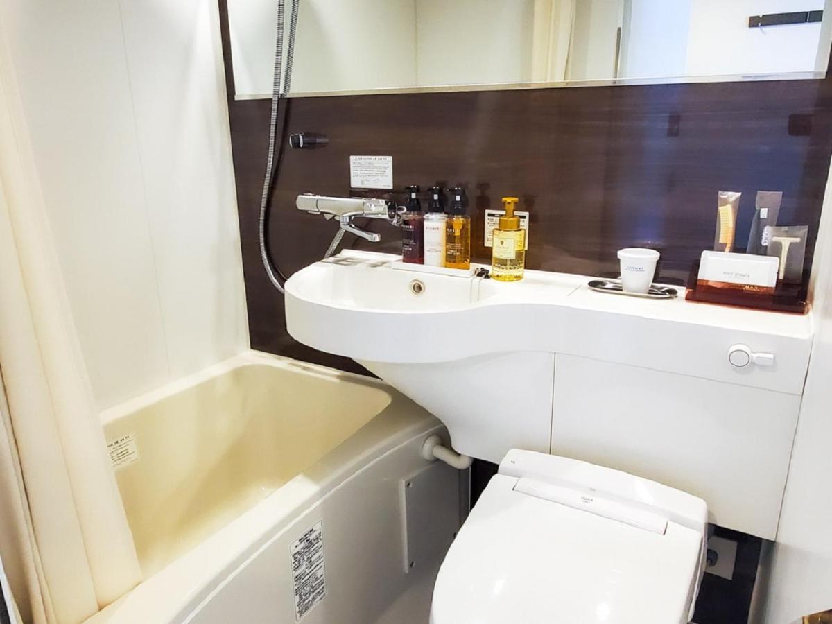 Hotel Livemax Yokohama Stadium Mae Eksteriør bilde